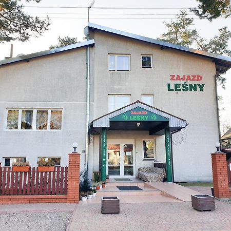 Zajazd Lesny Tuszyn Exteriér fotografie