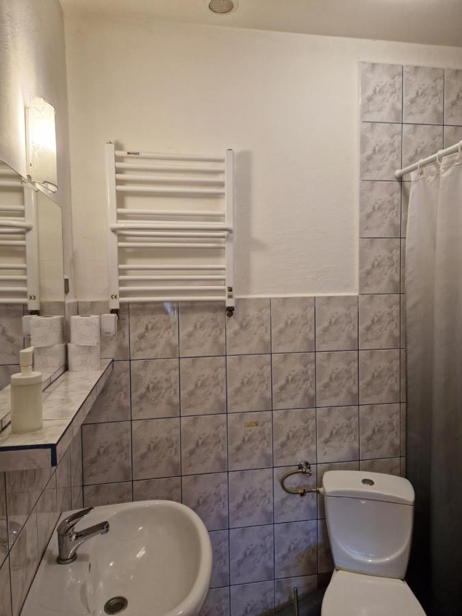 Zajazd Lesny Tuszyn Exteriér fotografie