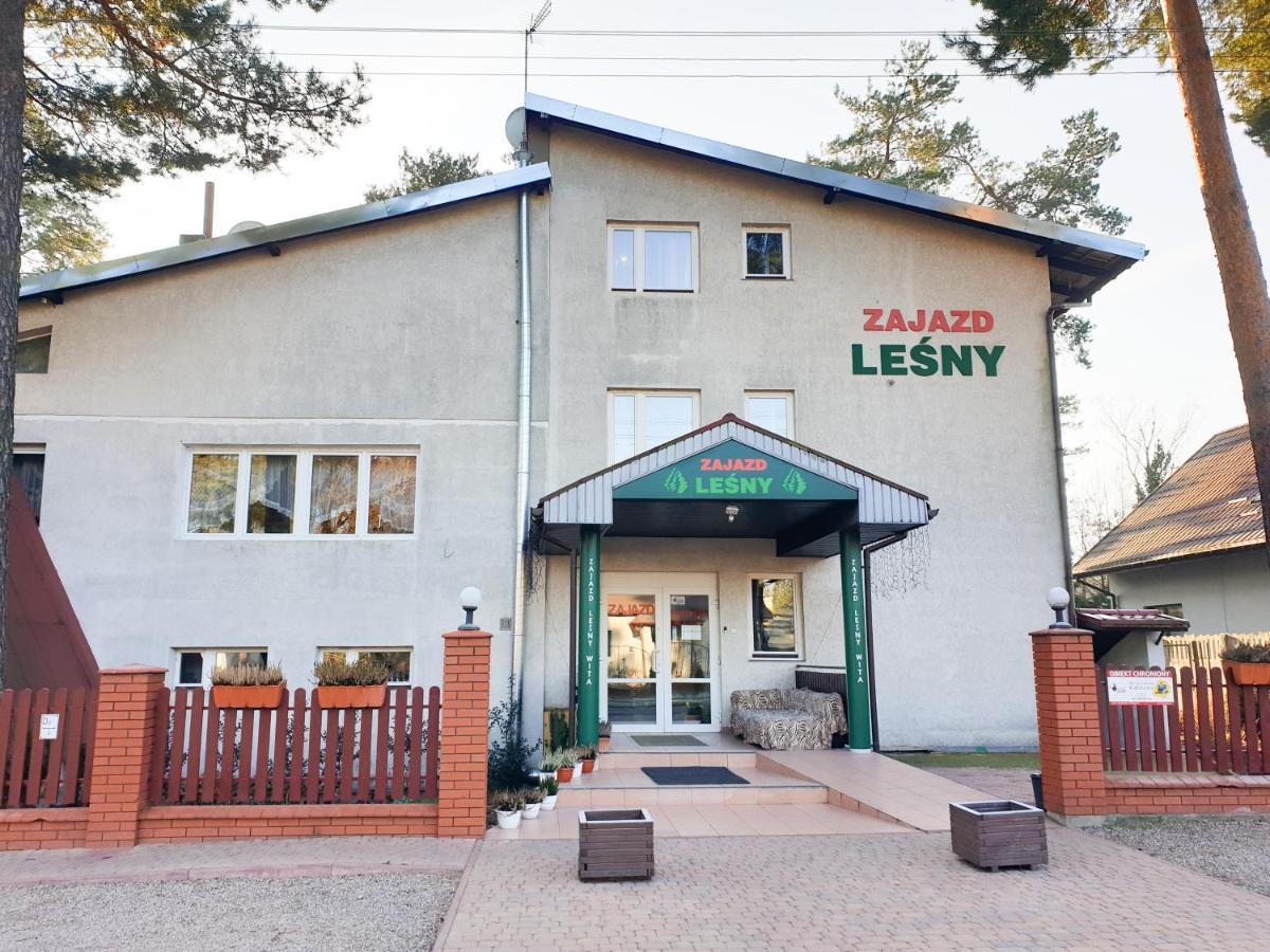 Zajazd Lesny Tuszyn Exteriér fotografie
