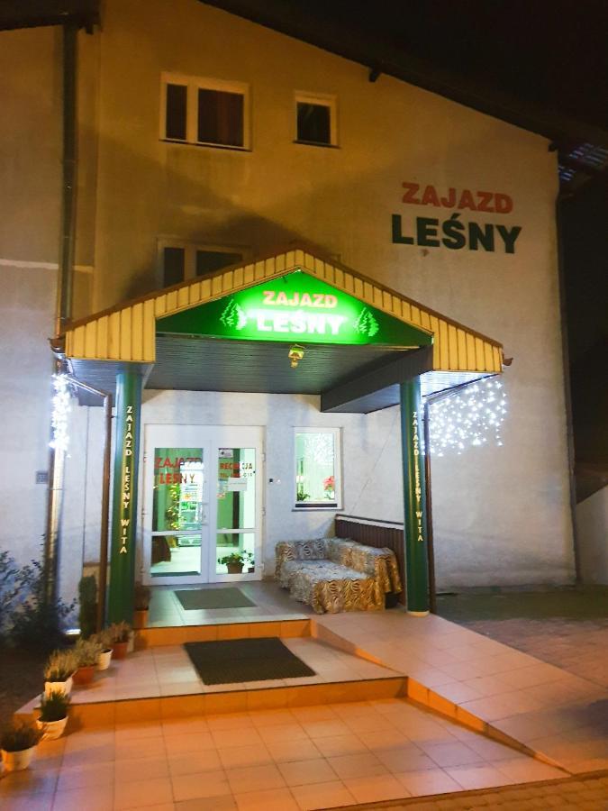 Zajazd Lesny Tuszyn Exteriér fotografie